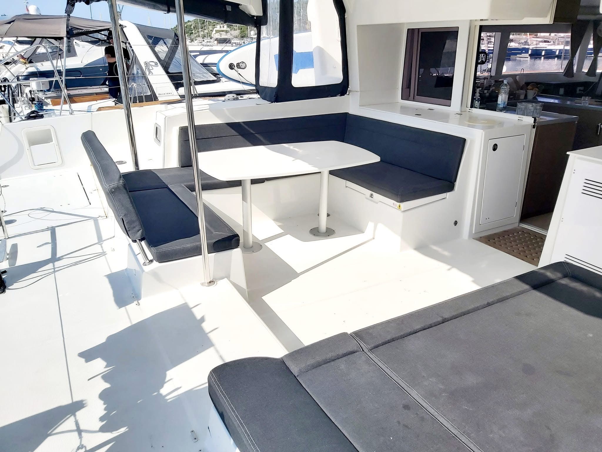 Lagoon 450 F, Red Twin II | Yacht Charter Croatia