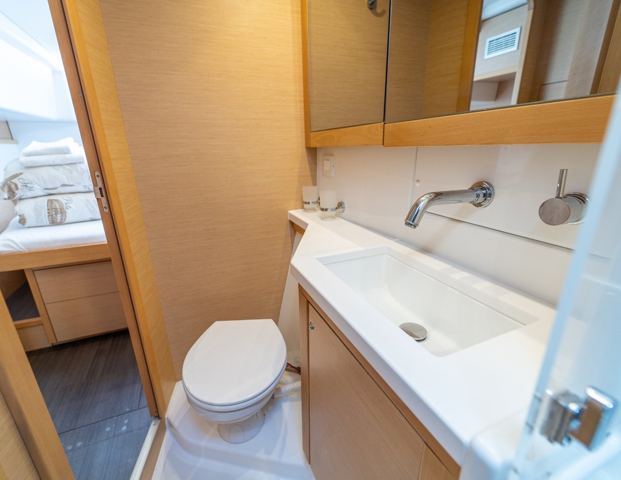 Lagoon 450 F, Orlando | Yacht Charter Croatia