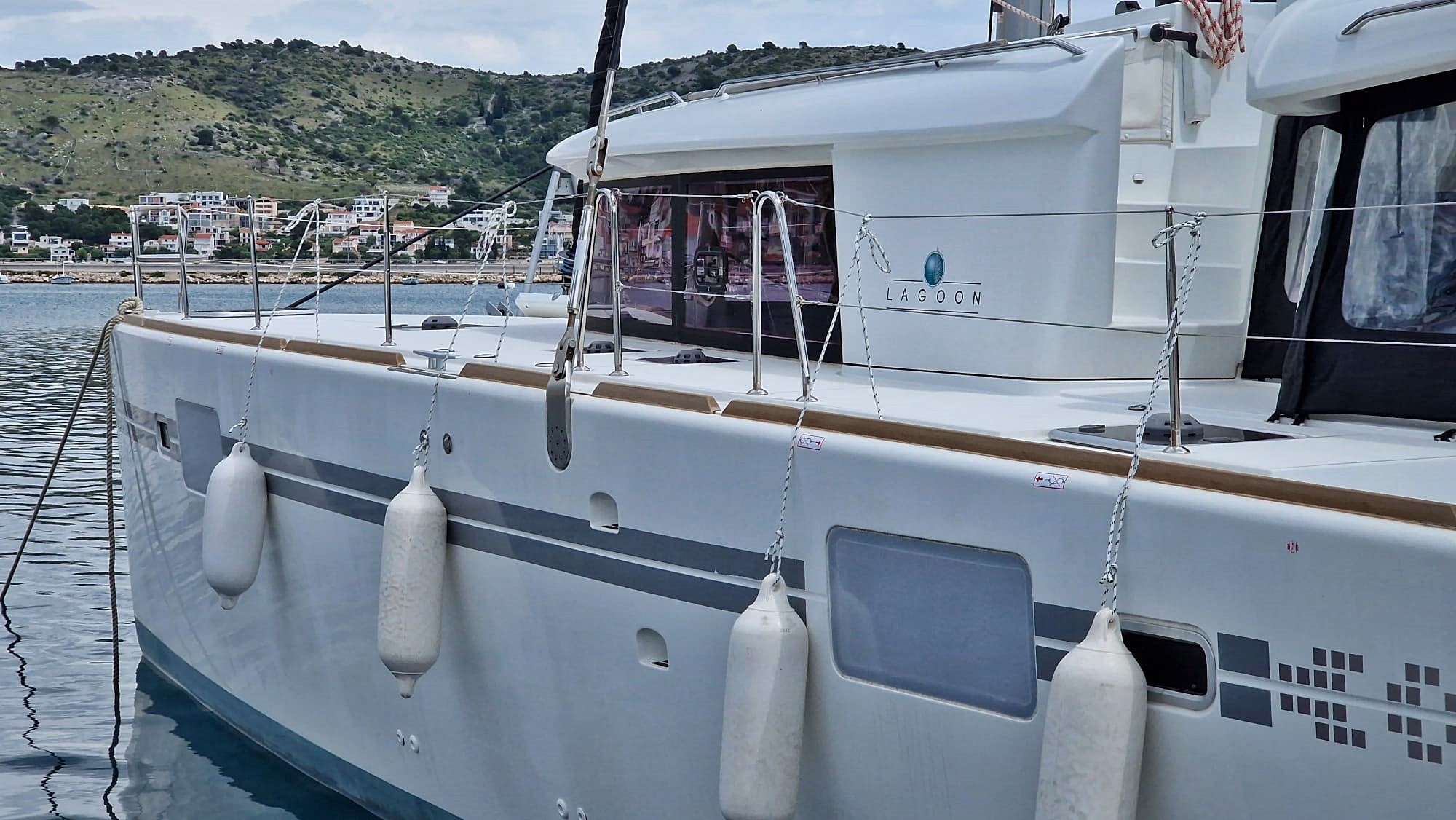 Lagoon 450 F, Julius Cesar III | Yacht Charter Croatia