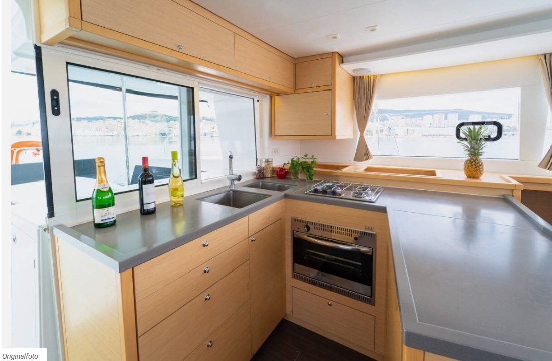Lagoon 450 F, Julius Cesar III | Yacht Charter Croatia
