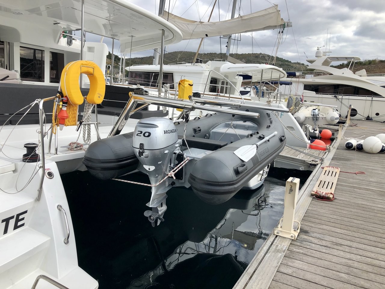 Lagoon 450 F, Zen | Yacht Charter Croatia