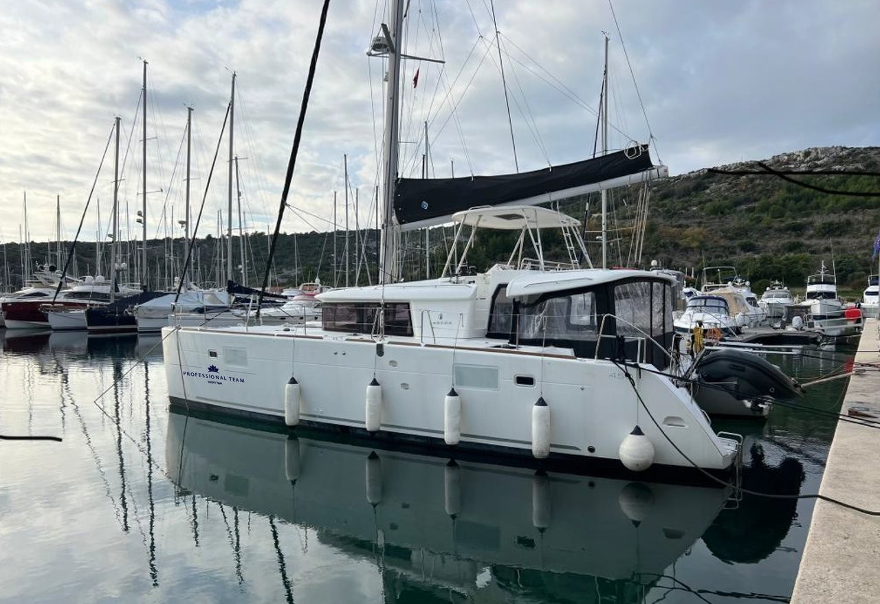 Lagoon 450 F, Zen | Yacht Charter Croatia