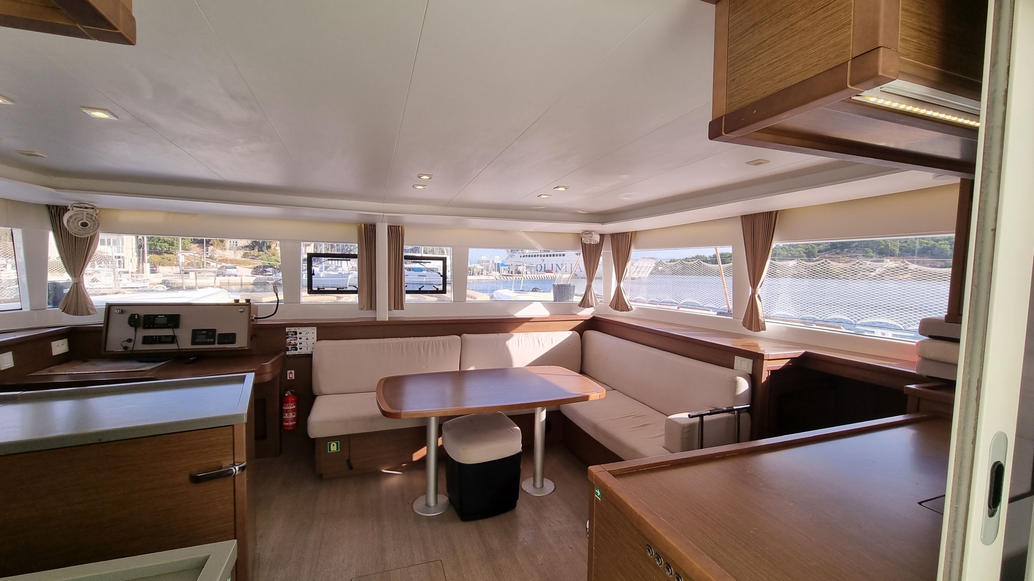 Lagoon 450 F, Samogon | Yacht Charter Croatia