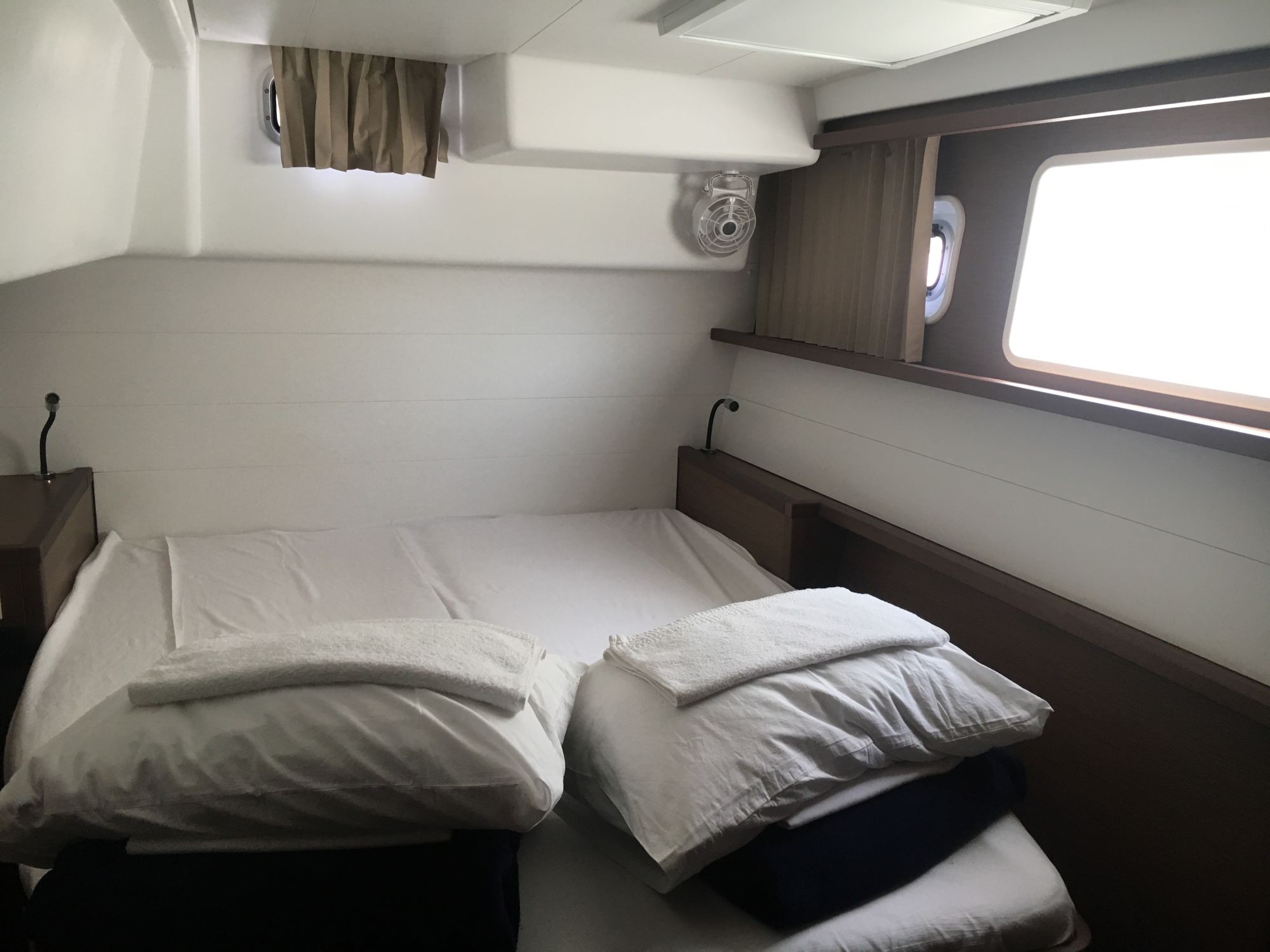 Lagoon 450 F, Samogon | Yacht Charter Croatia