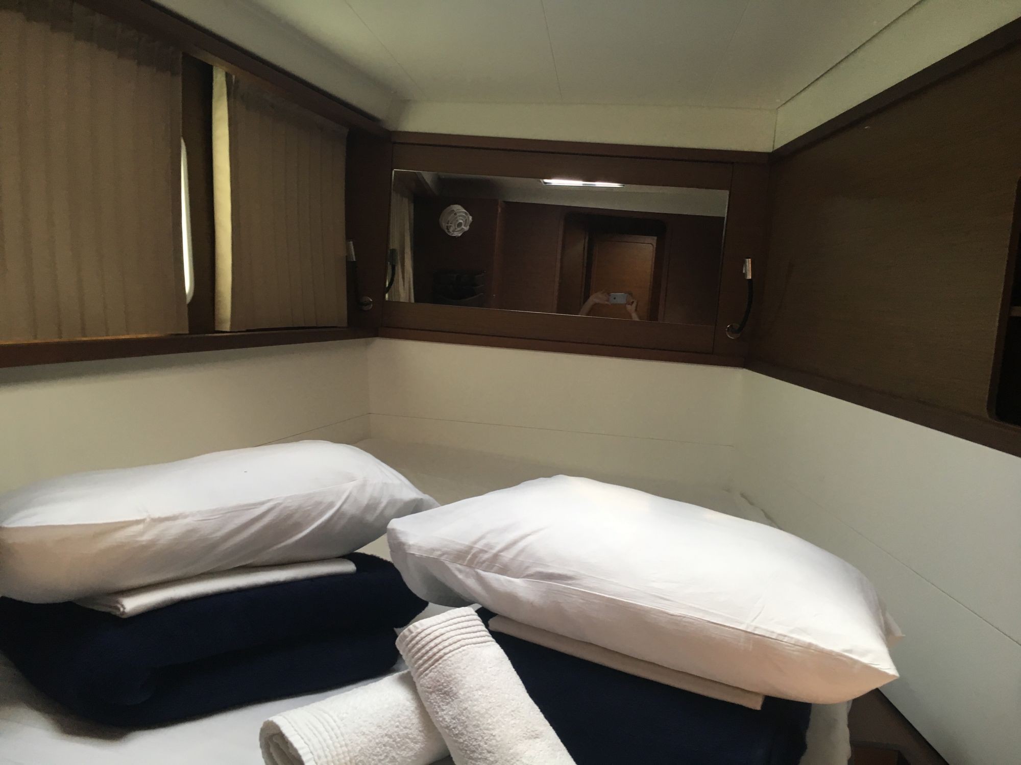 Lagoon 450 F, Samogon | Yacht Charter Croatia