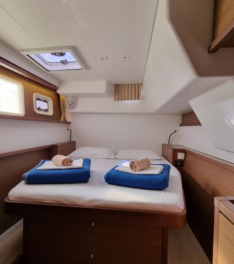 Lagoon 450 F, Samogon | Yacht Charter Croatia