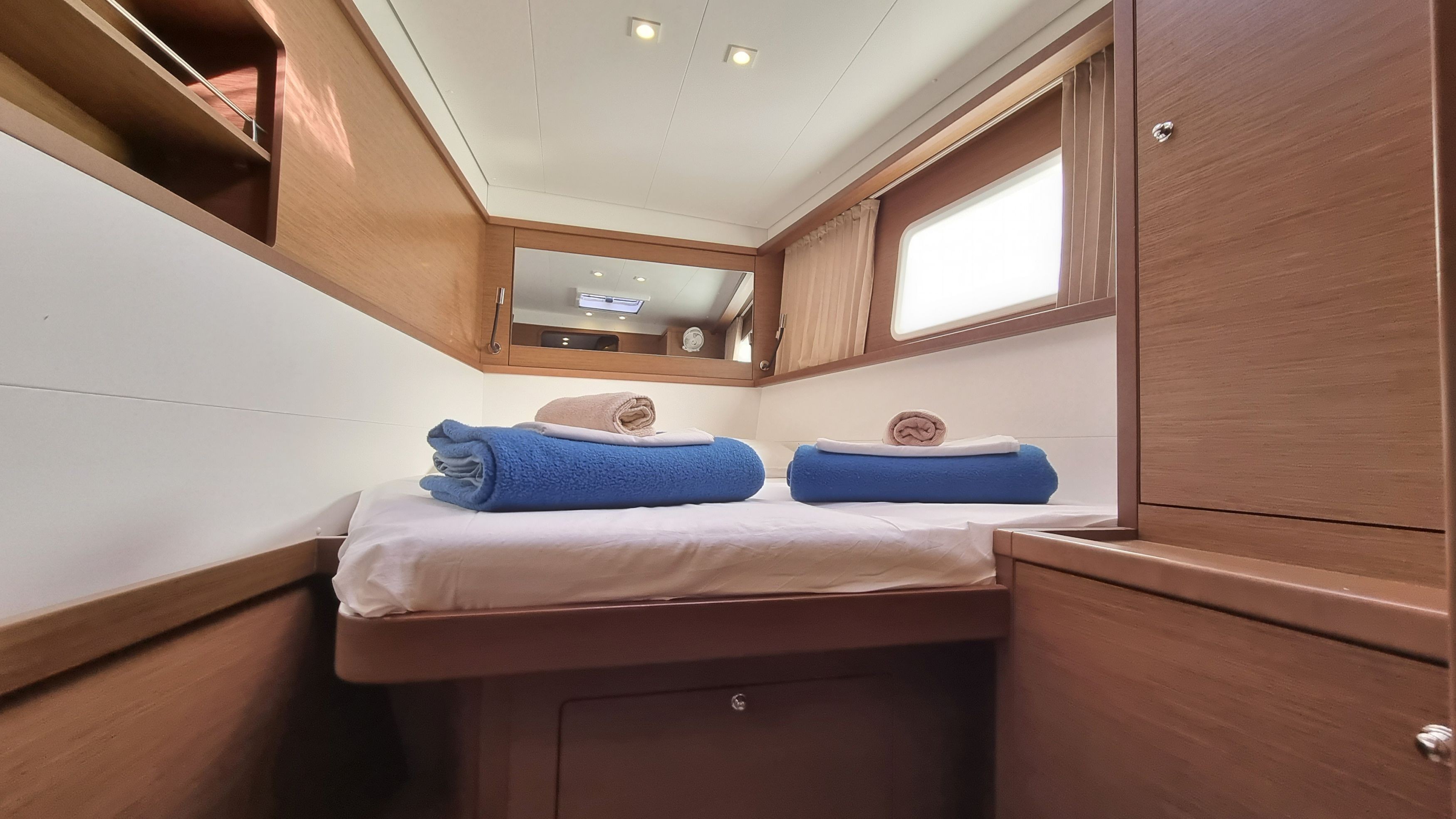 Lagoon 450 F, Samogon | Yacht Charter Croatia