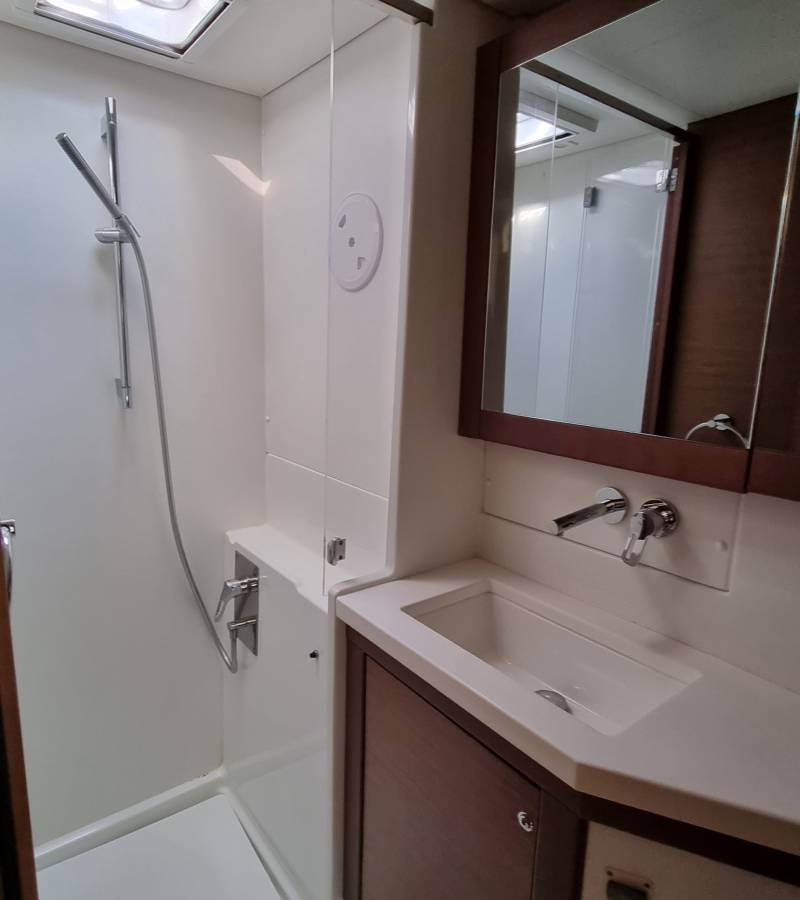 Lagoon 450 F, Samogon | Yacht Charter Croatia