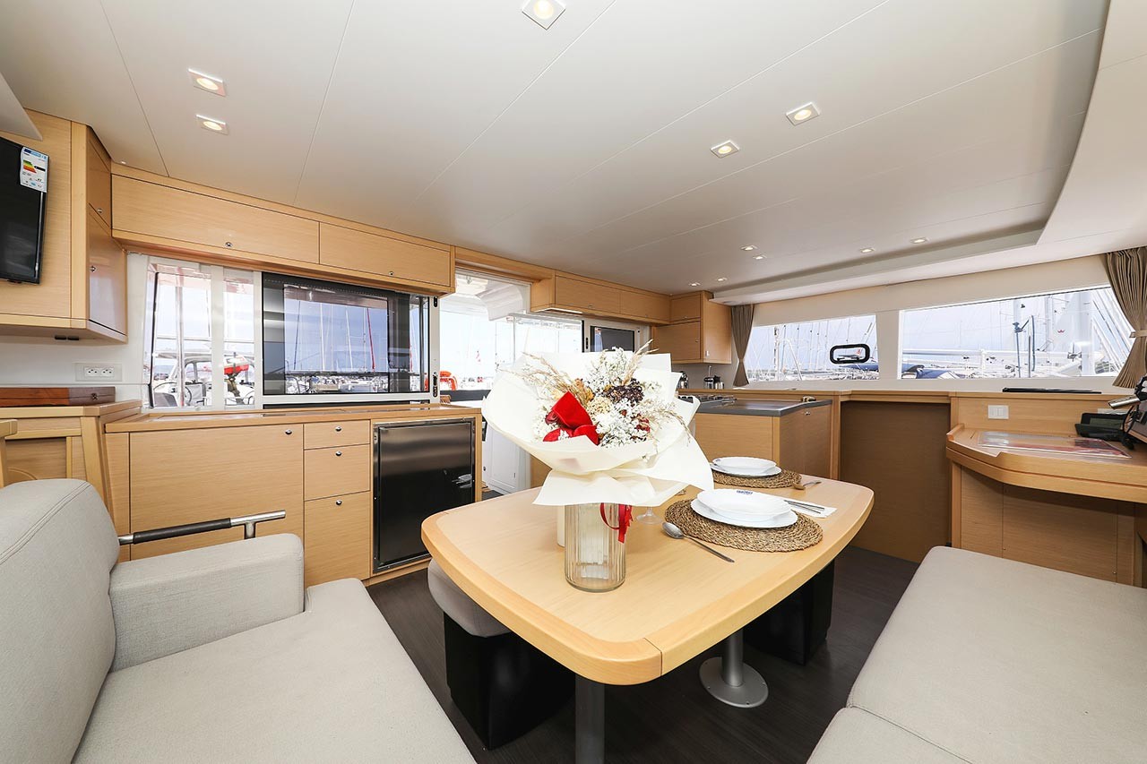 Lagoon 450 F, Sunce | Yacht Charter Croatia