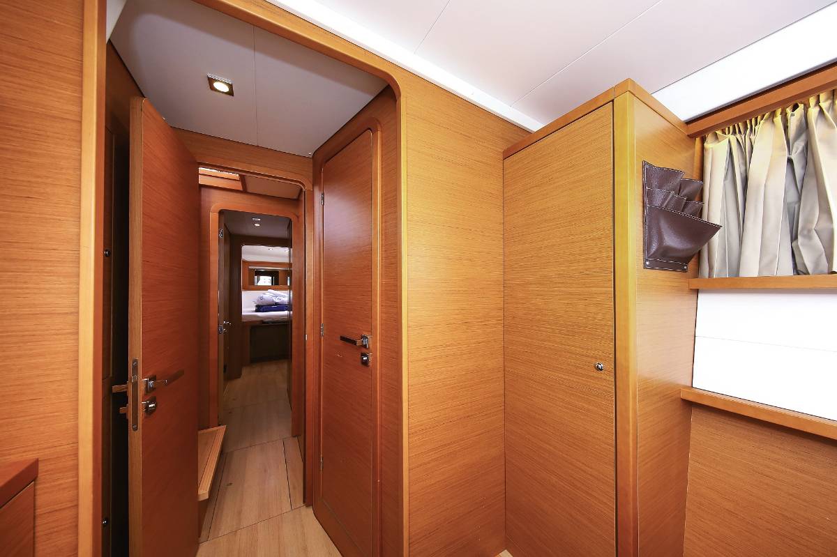 Lagoon 450 F, Fenadi | Yacht Charter Croatia