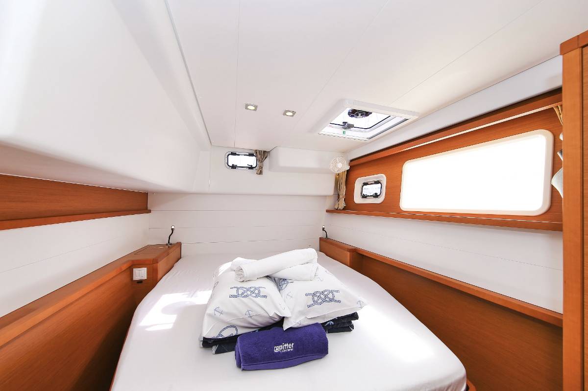 Lagoon 450 F, Fenadi | Yacht Charter Croatia