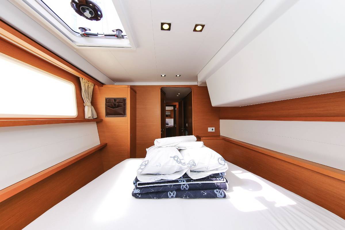 Lagoon 450 F, Fenadi | Yacht Charter Croatia