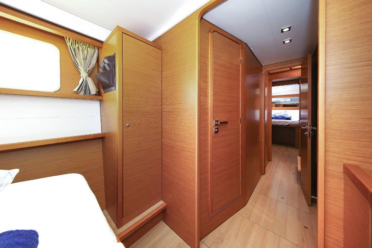 Lagoon 450 F, Fenadi | Yacht Charter Croatia