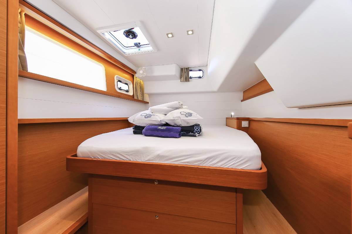 Lagoon 450 F, Fenadi | Yacht Charter Croatia