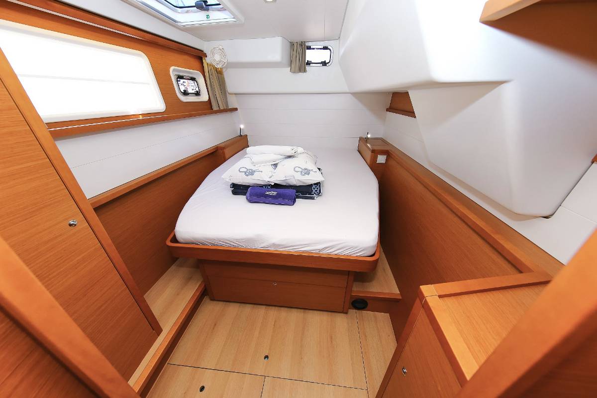 Lagoon 450 F, Fenadi | Yacht Charter Croatia