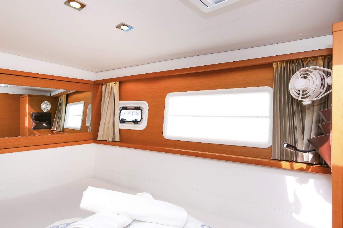 Lagoon 450 F, Fenadi | Yacht Charter Croatia