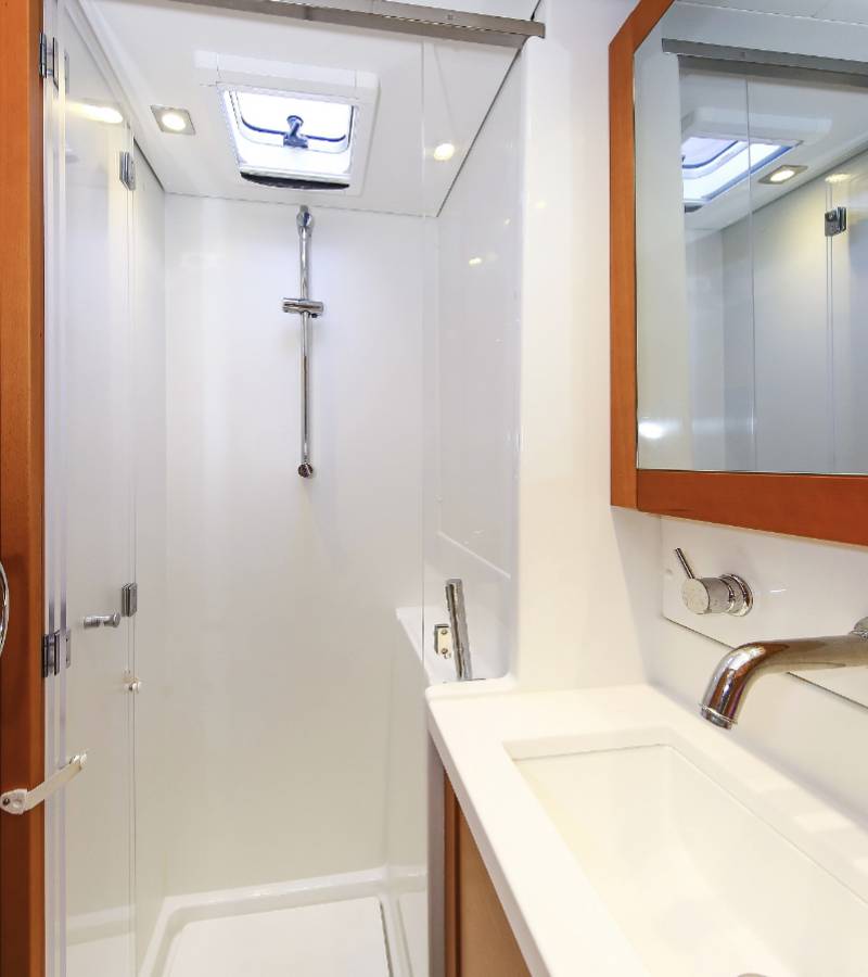 Lagoon 450 F, Fenadi | Yacht Charter Croatia