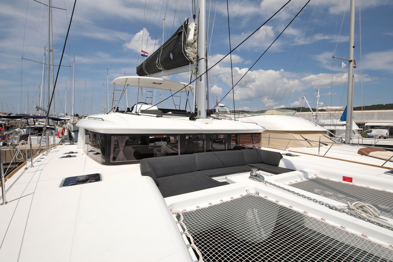 Lagoon 450 F, Paradise | Yachtcharter Kroatien