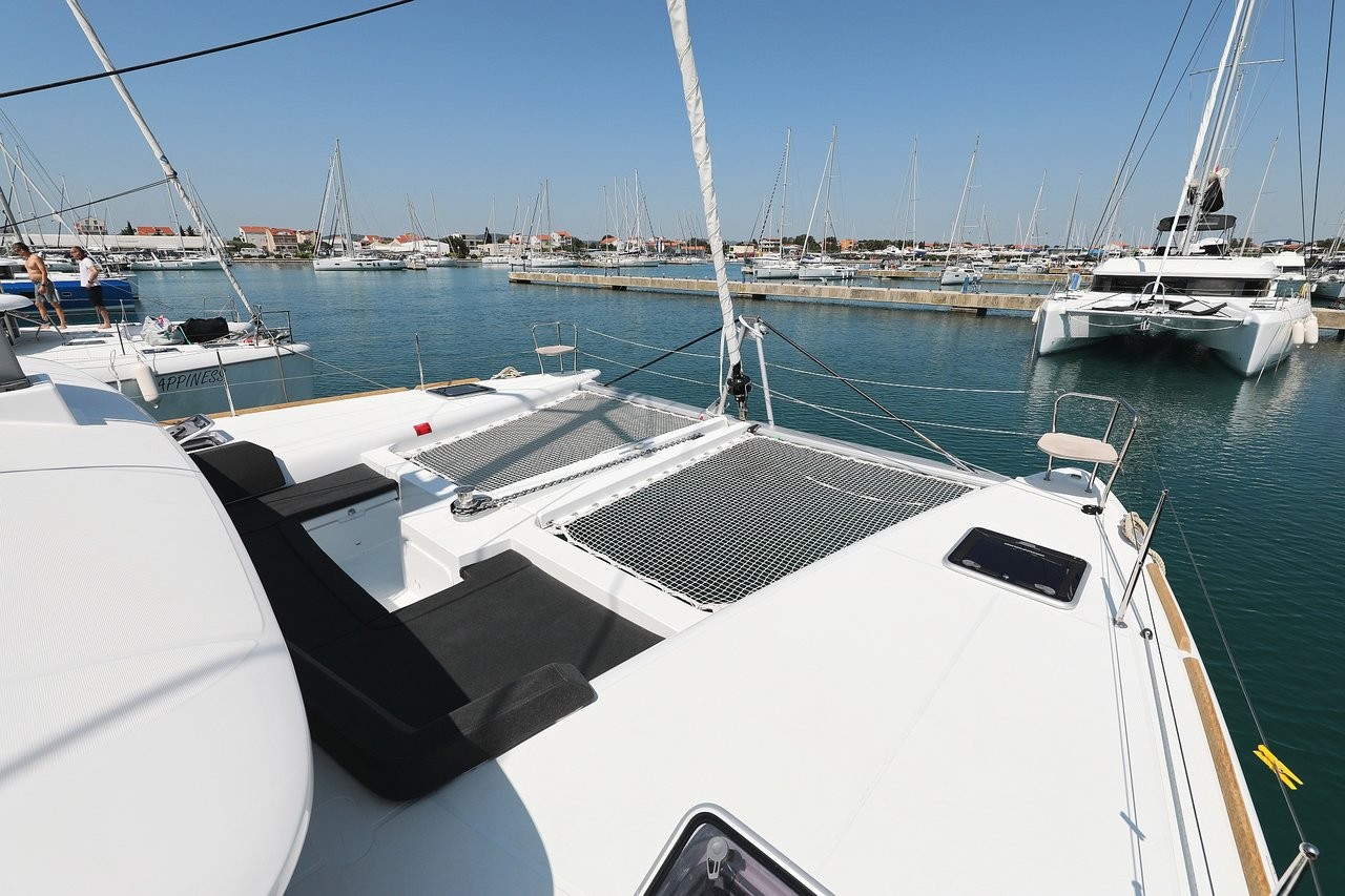 Lagoon 450 F, Hot Stuff | Noleggio di Yacht Croazia