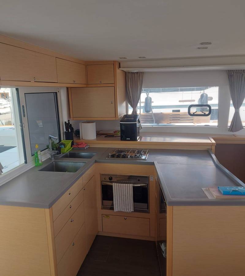 Lagoon 450 S, Nathalie | Yacht Charter Croatia