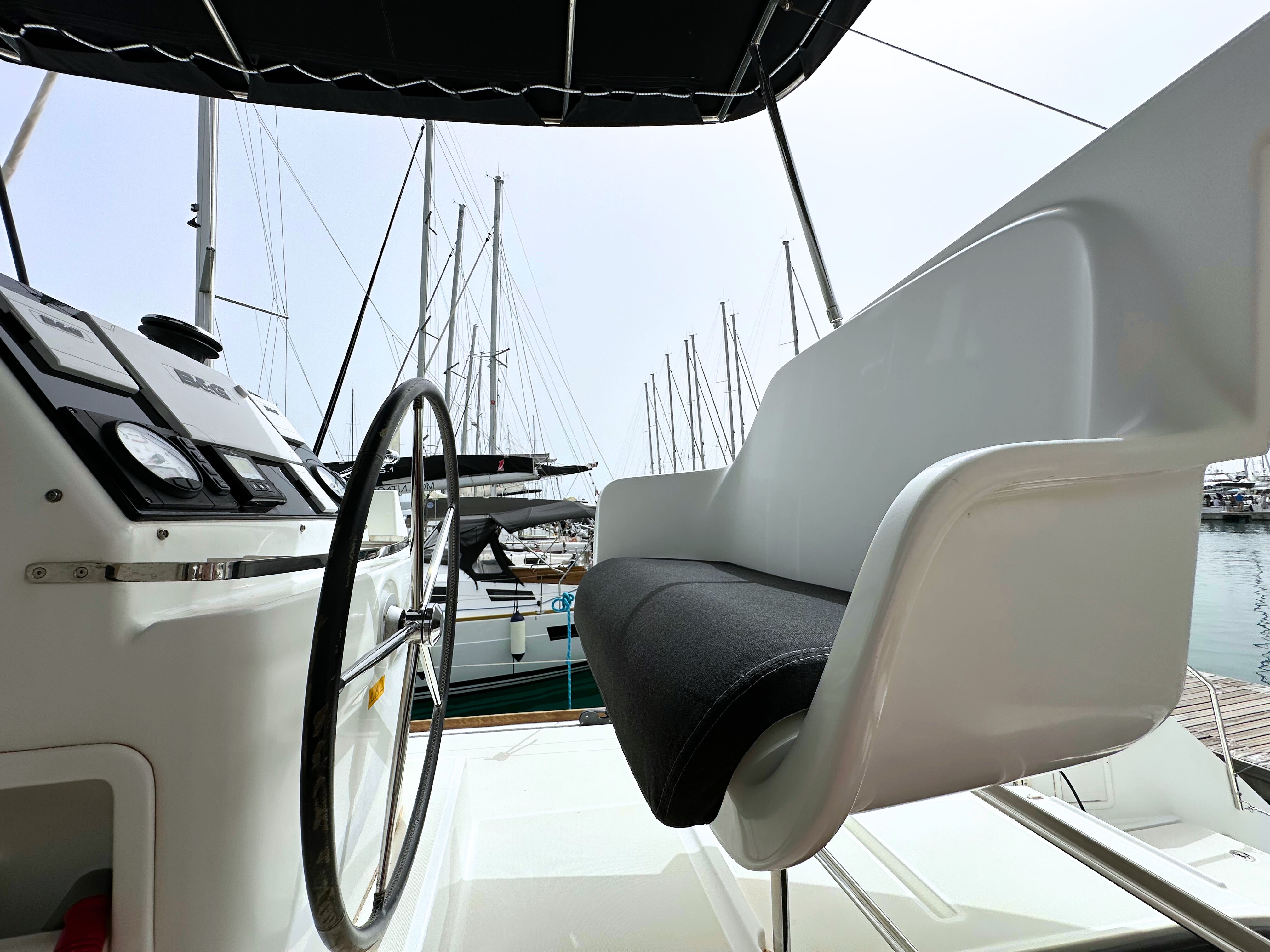 Lagoon 450 S, Hanna 1 | Yacht Charter Croatia