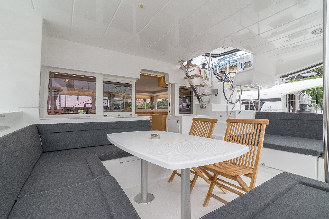 Lagoon 450 S, Michelangelo | Yacht Charter Croatia