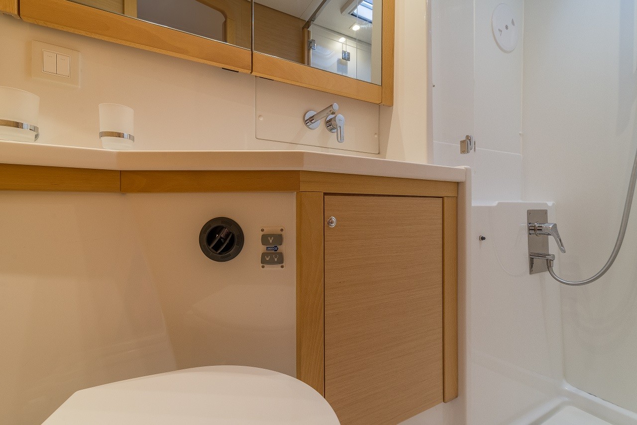 Lagoon 450 S, Michelangelo | Yacht Charter Croatia