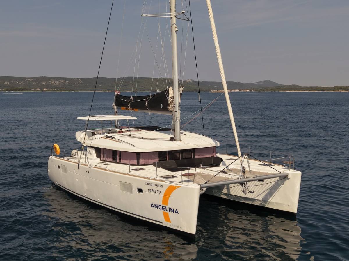Lagoon 450 S, Adriatic Queen | Yacht Charter Croatia