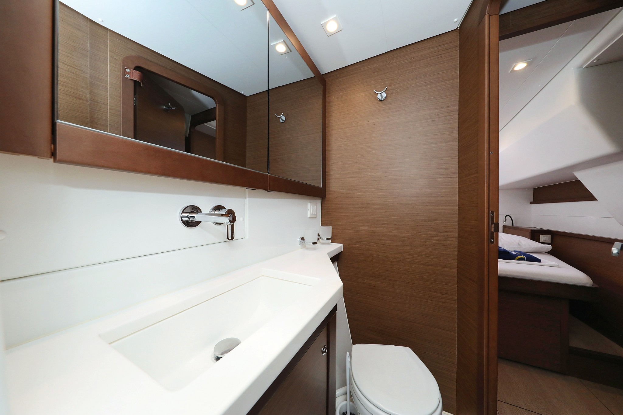 Lagoon 450 S, Adriatic Queen | Yacht Charter Croatia