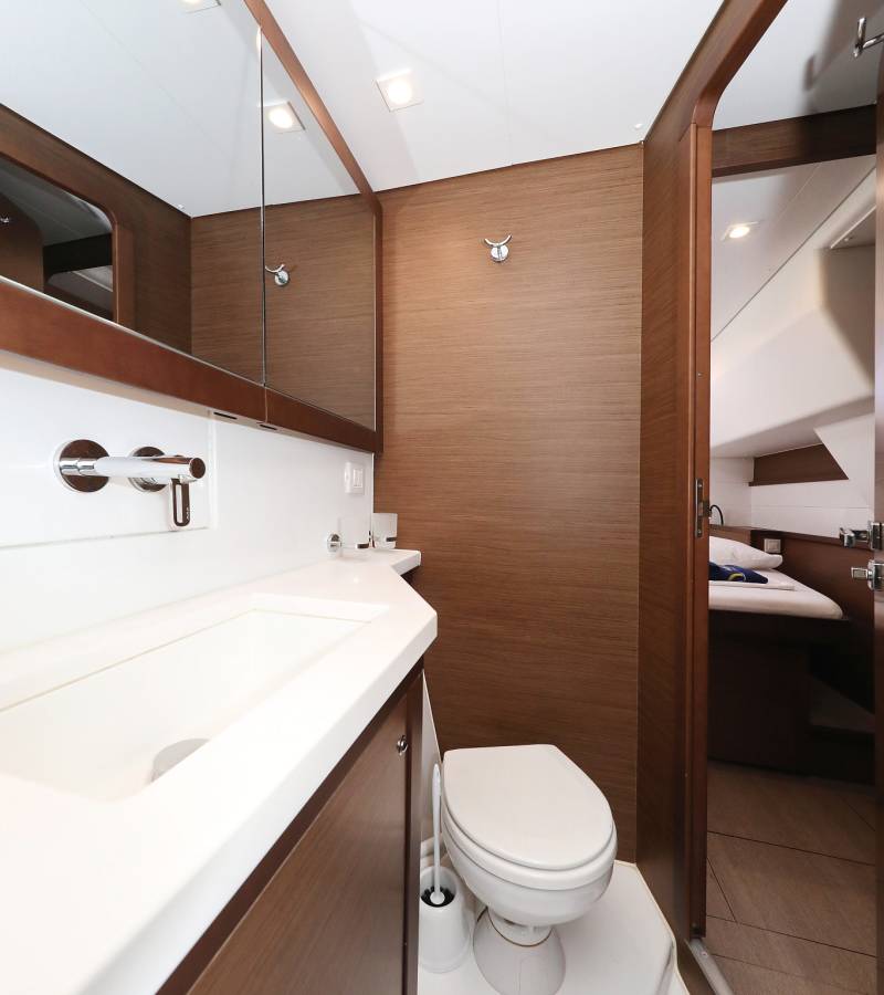 Lagoon 450 S, Adriatic Queen | Yacht Charter Croatia