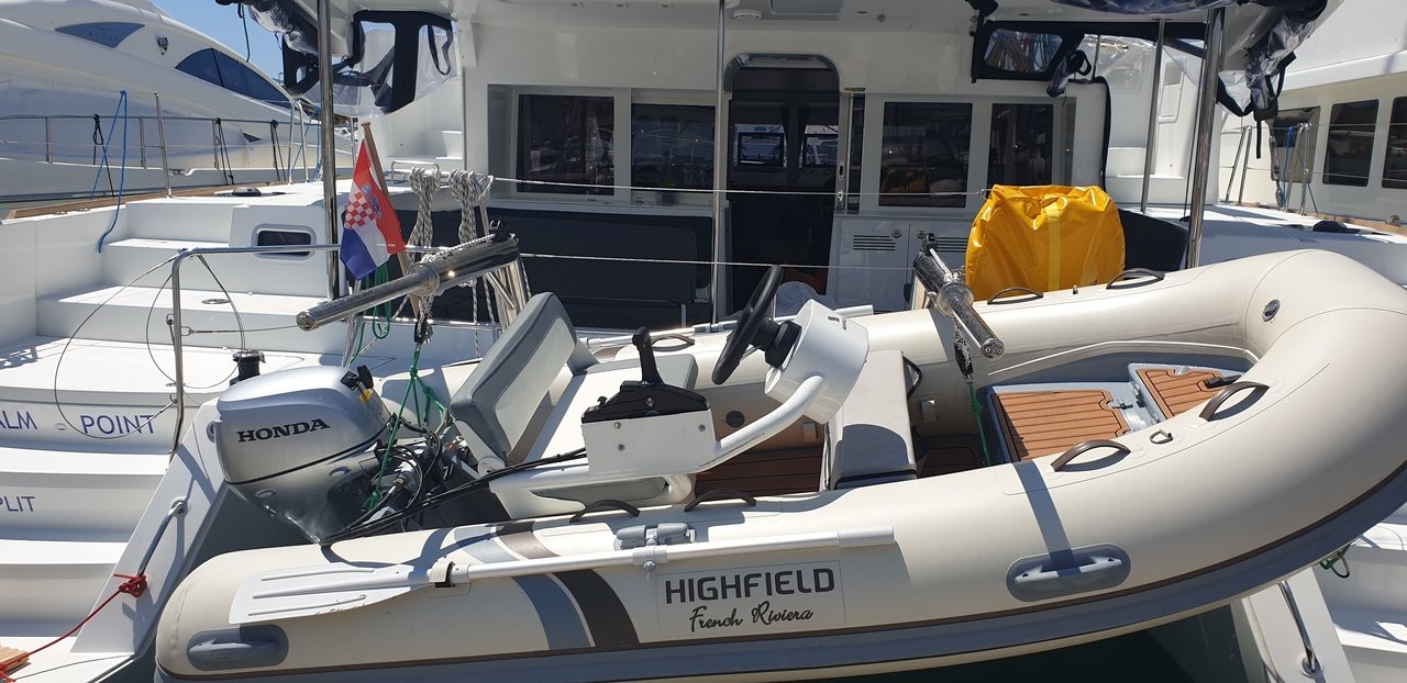 Lagoon 450, Calm Point | Yacht Charter Croatia