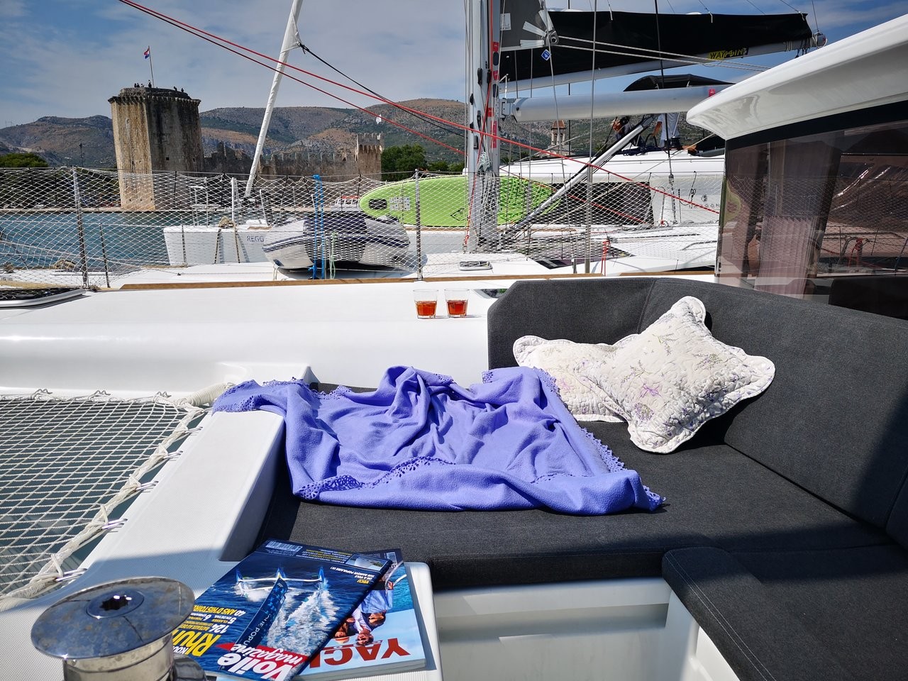 Lagoon 450, Calm Point | Yacht Charter Croatia