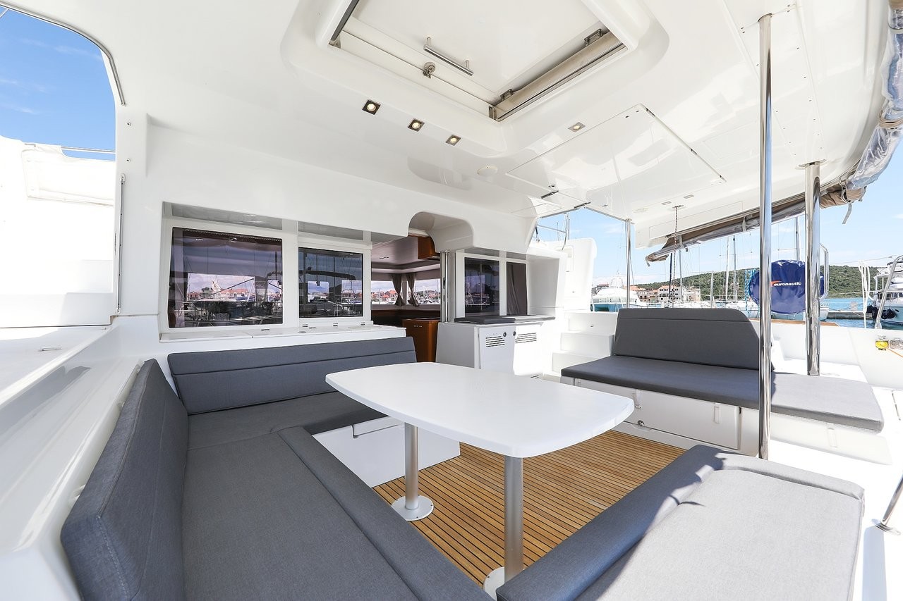 Lagoon 450, Fortuna | Yacht Charter Croatia