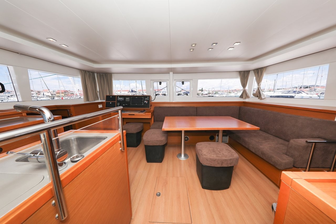 Lagoon 450, Fortuna | Yacht Charter Croatia