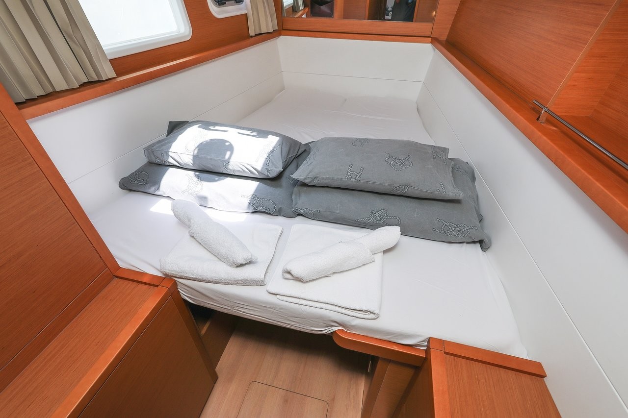 Lagoon 450, Fortuna | Yacht Charter Croatia