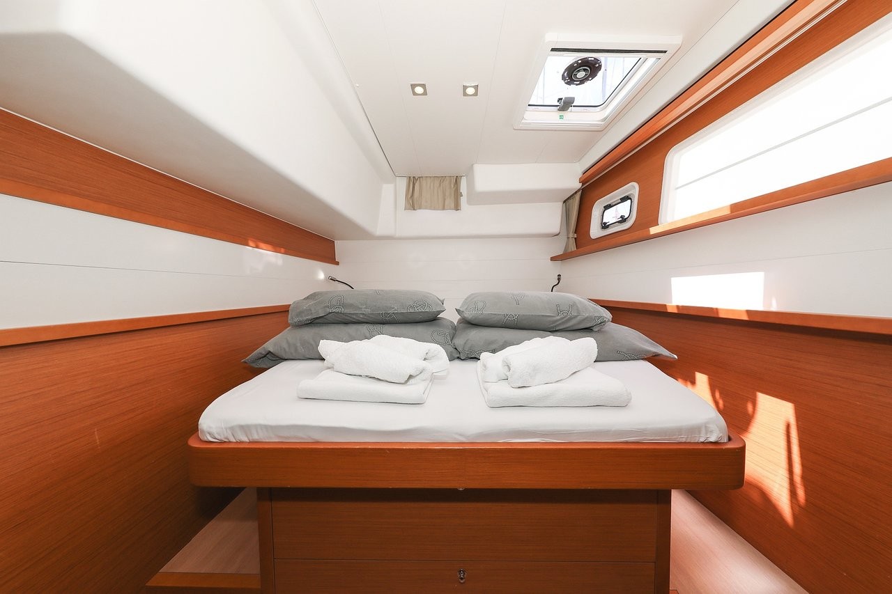 Lagoon 450, Fortuna | Yacht Charter Croatia