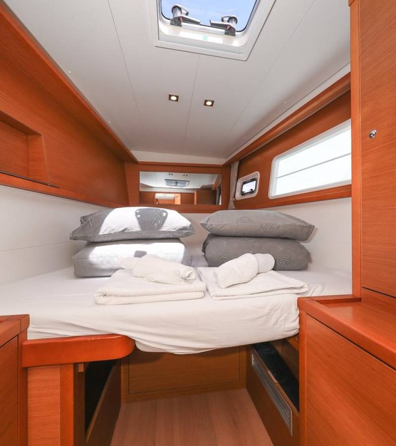 Lagoon 450, Fortuna | Yacht Charter Croatia