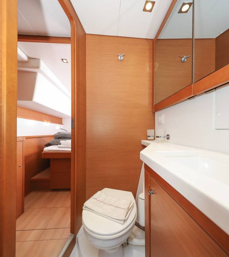 Lagoon 450, Fortuna | Yacht Charter Croatia