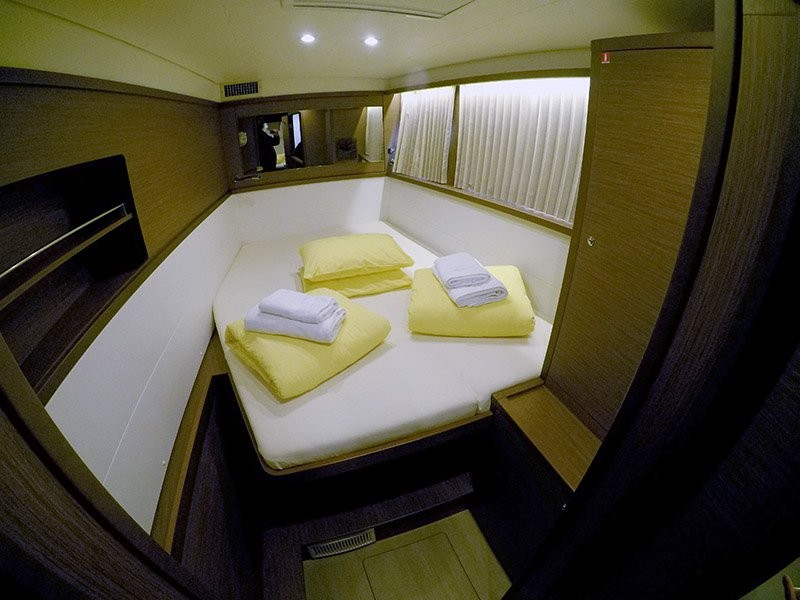 Lagoon 450, Zuzo II | Yacht Charter Croatia