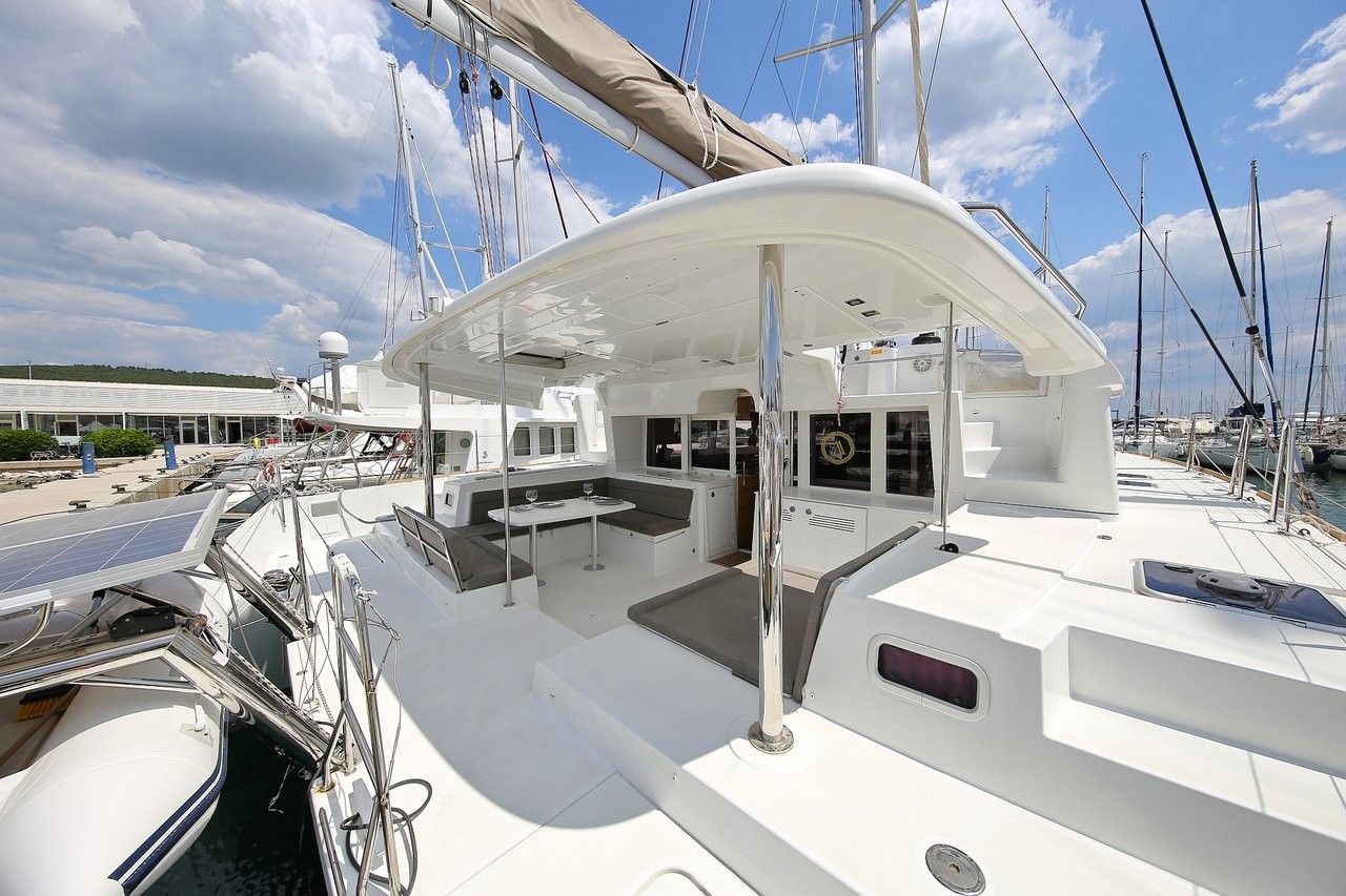 Lagoon 450, Ladies and Gentlemen | Yacht Charter Croatia