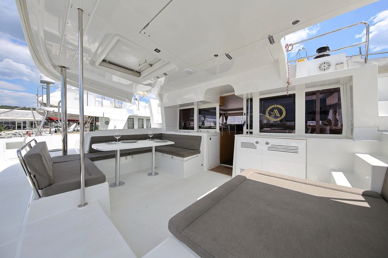 Lagoon 450, Ladies and Gentlemen | Yacht Charter Croatia