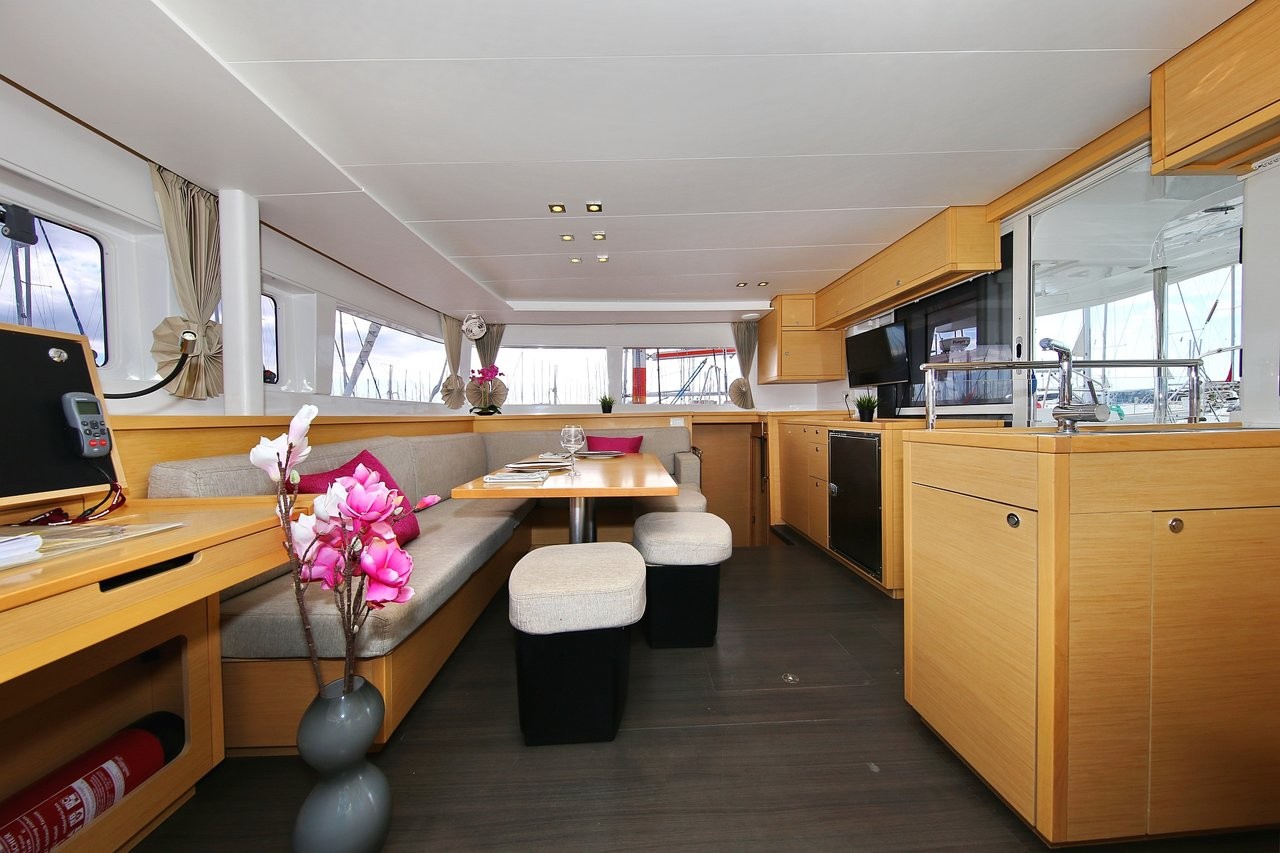 Lagoon 450, Ladies and Gentlemen | Yacht Charter Croatia