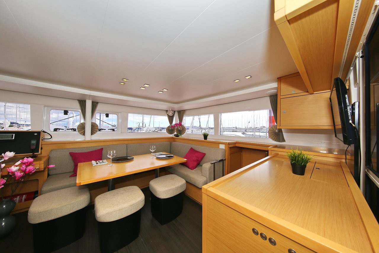 Lagoon 450, Ladies and Gentlemen | Yacht Charter Croatia