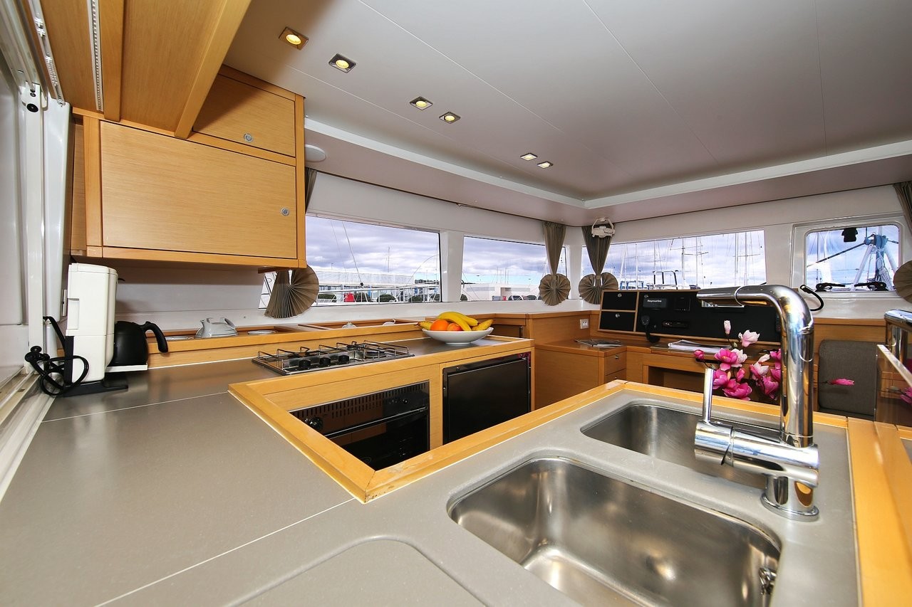 Lagoon 450, Ladies and Gentlemen | Yacht Charter Croatia