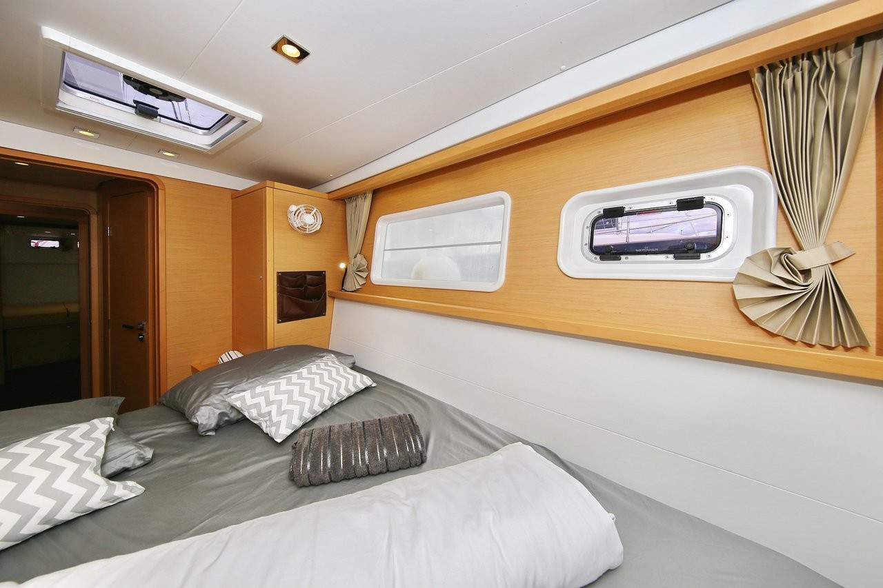 Lagoon 450, Ladies and Gentlemen | Yacht Charter Croatia