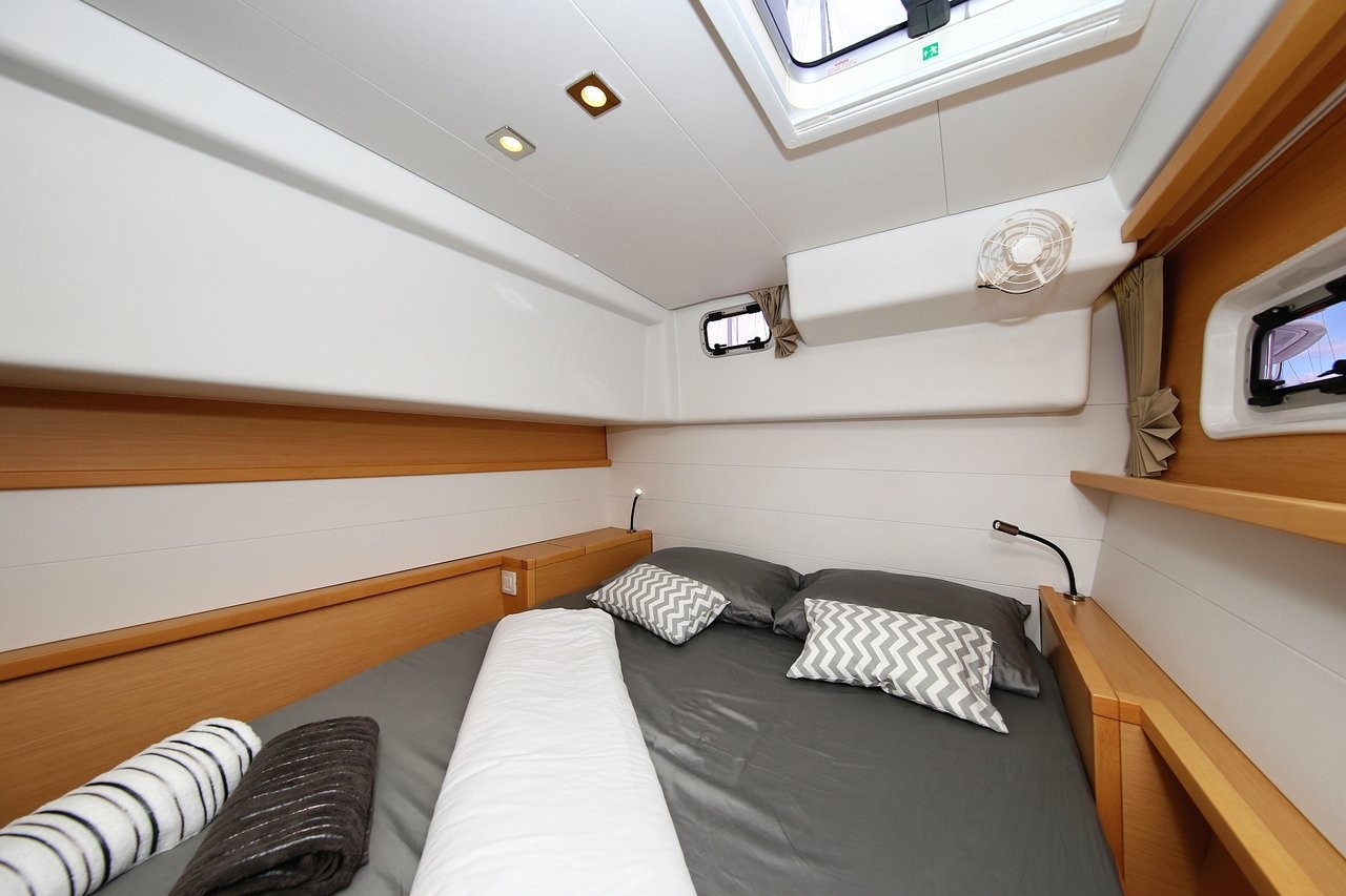 Lagoon 450, Ladies and Gentlemen | Yacht Charter Croatia