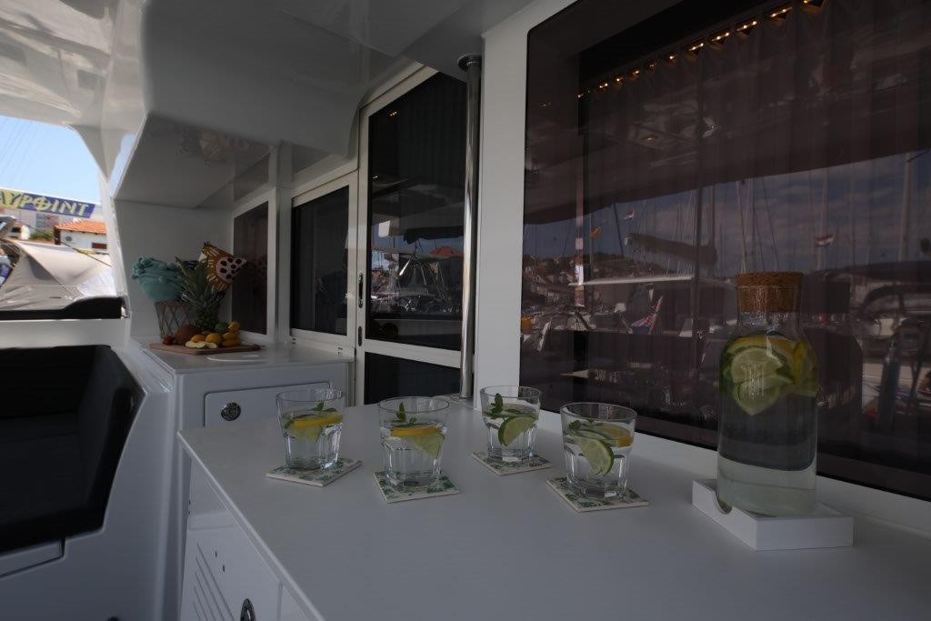 Lagoon 450, Reggae Point | Yacht Charter Croatia