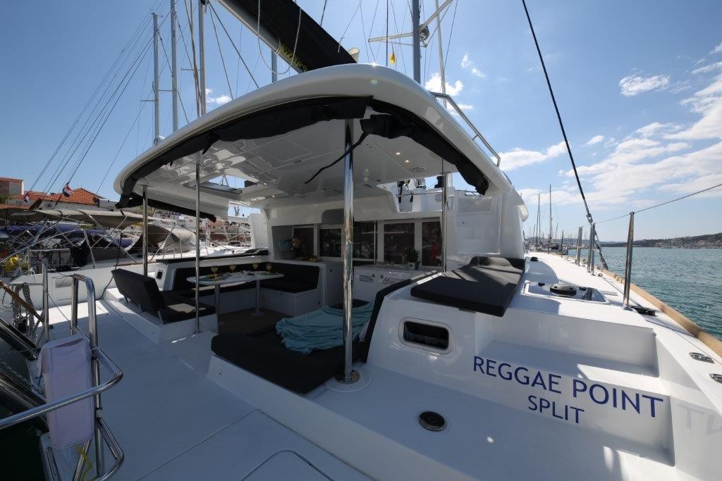 Lagoon 450, Reggae Point | Yacht Charter Croatia