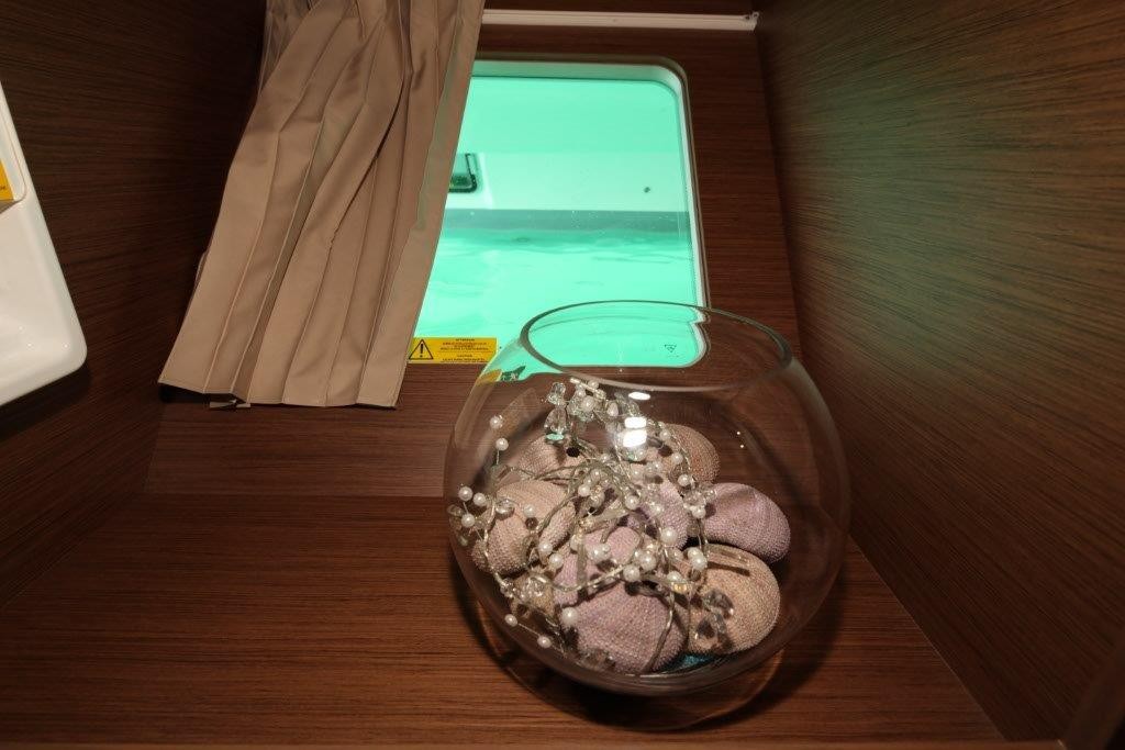 Lagoon 450, Reggae Point | Yacht Charter Croatia