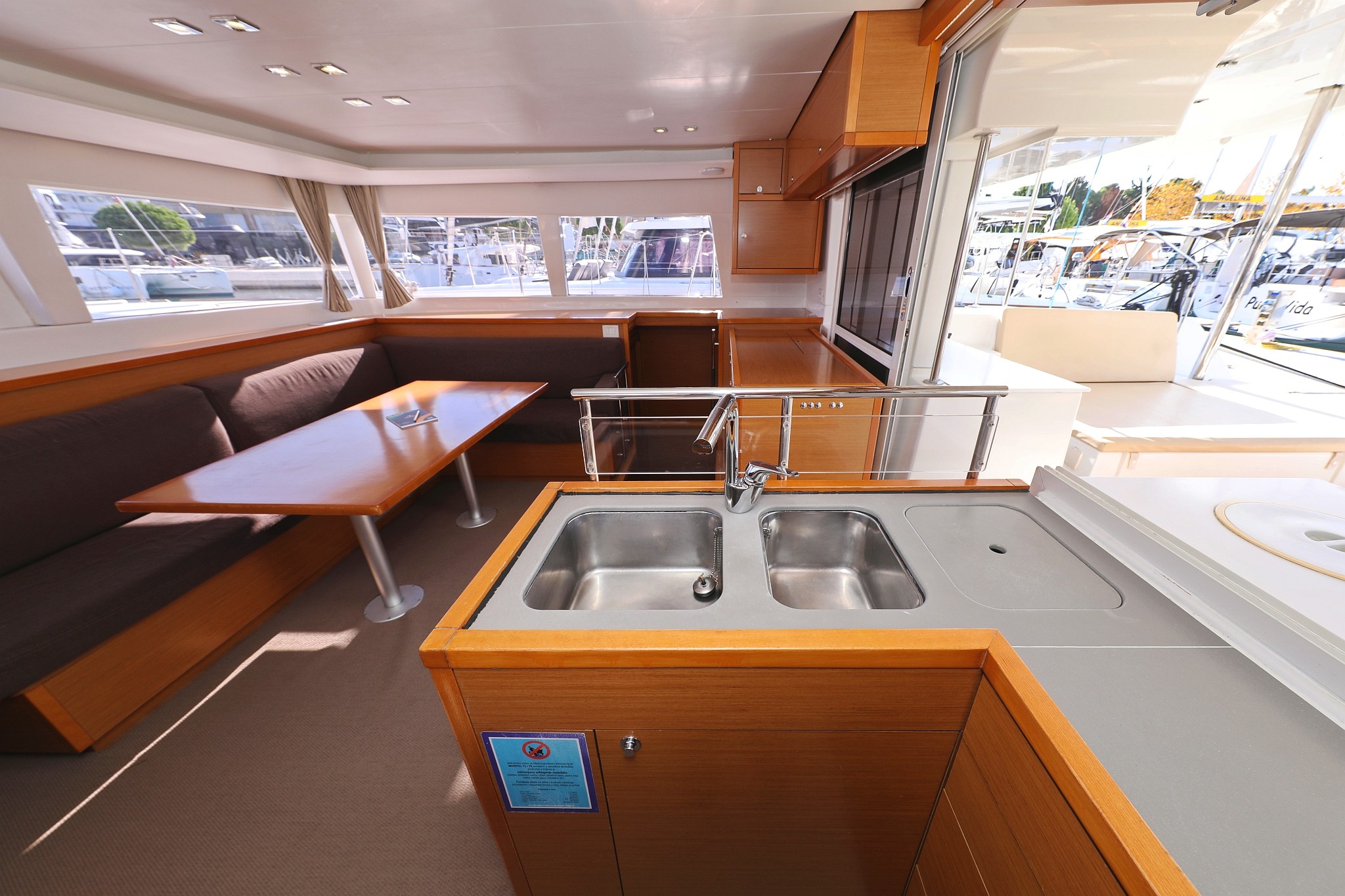 Lagoon 450, Dorka V | Yacht Charter Croatia